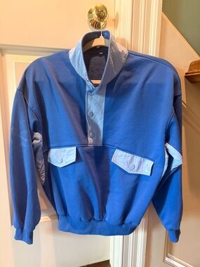 Women’s Blue Pullover Jacket with Contrast Pockets